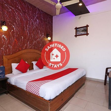 Oyo 70930 The Moon Hotel Āsansol Zewnętrze zdjęcie